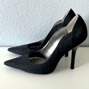 Guess Black 4 inch heels Size 7 shoe